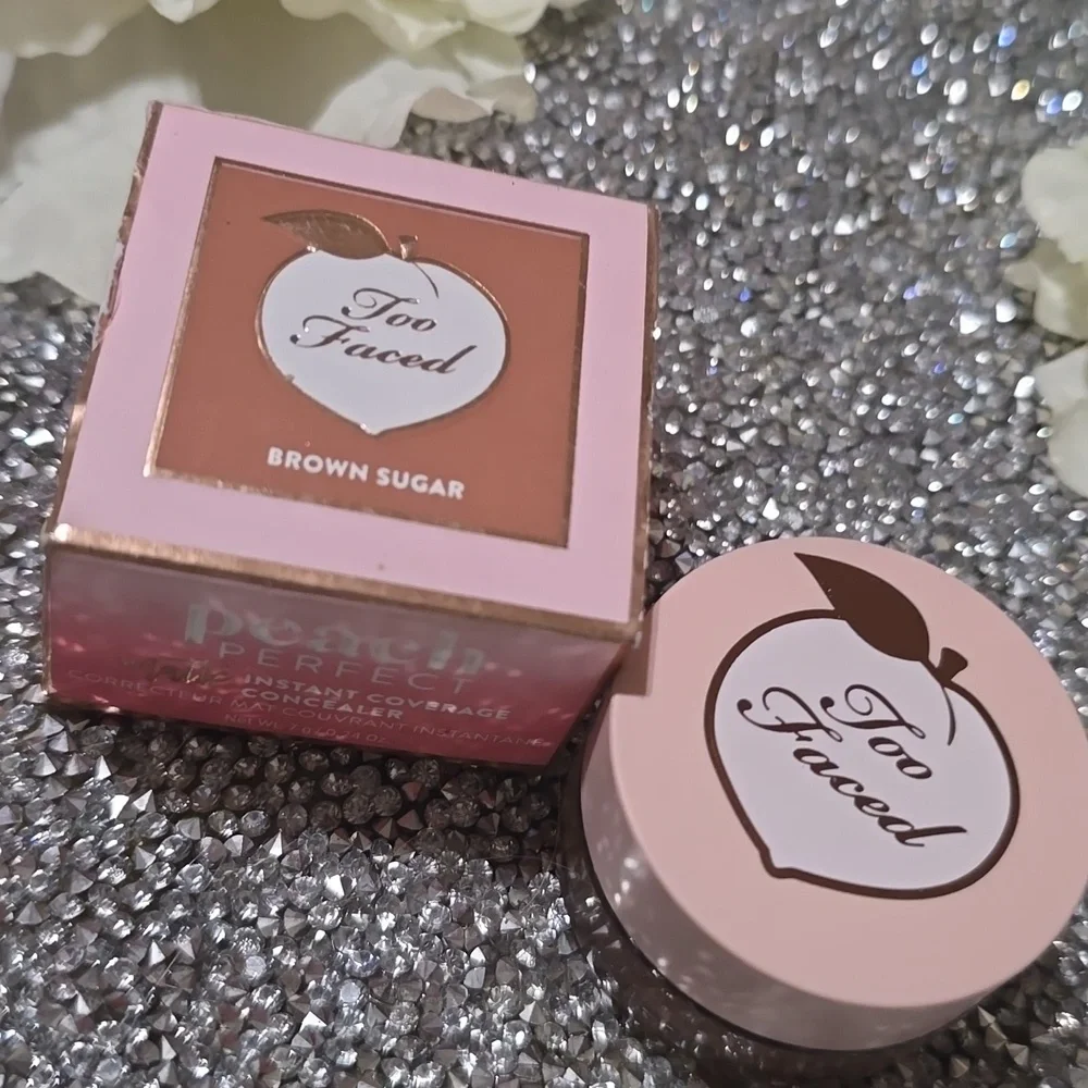 ❇️BROWN SUGAR Too Faced DISCONTINUED Peach 🍑 Concealer NWT